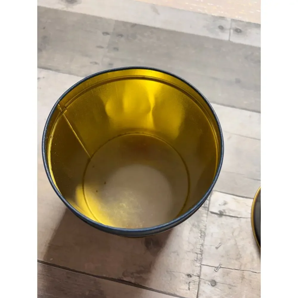 Unknown vintage collectible